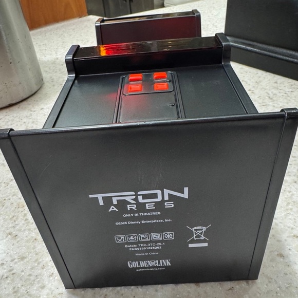 Tron Ares Popcorn Bucket / Tron Ares Light Up Popcorn Bucket / Ares Arcade - Picture 2 of 4